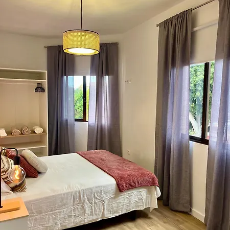 Lacasadelchorro 別荘